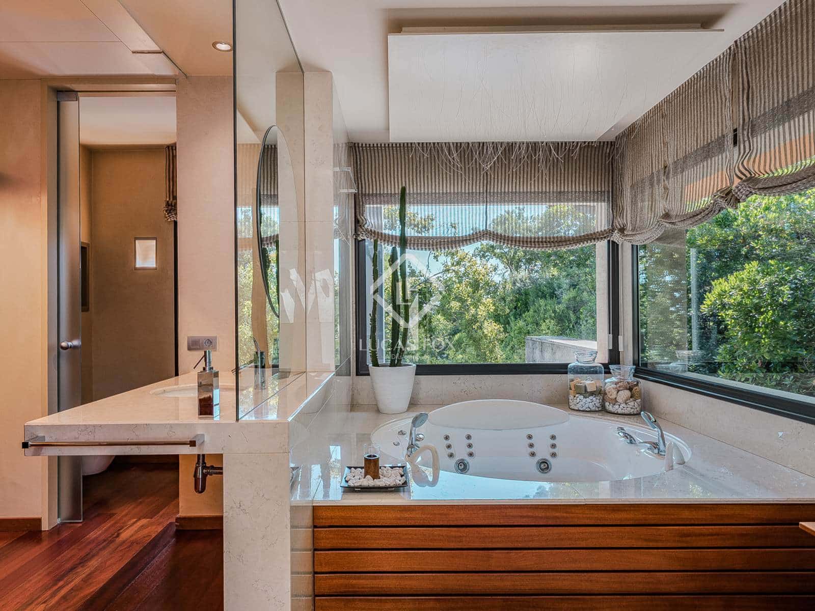 7 soveværelse Villa til salg i Barcelona by med swimmingpool garage - € 4.600.000 (Ref: 9298786)