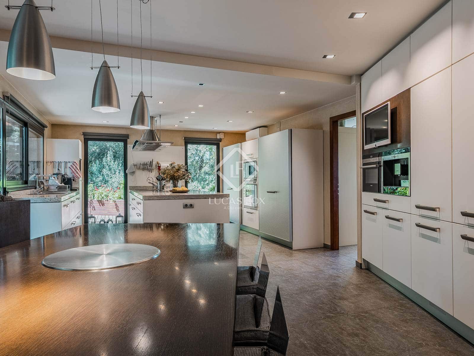 7 soveværelse Villa til salg i Barcelona by med swimmingpool garage - € 4.600.000 (Ref: 9298786)