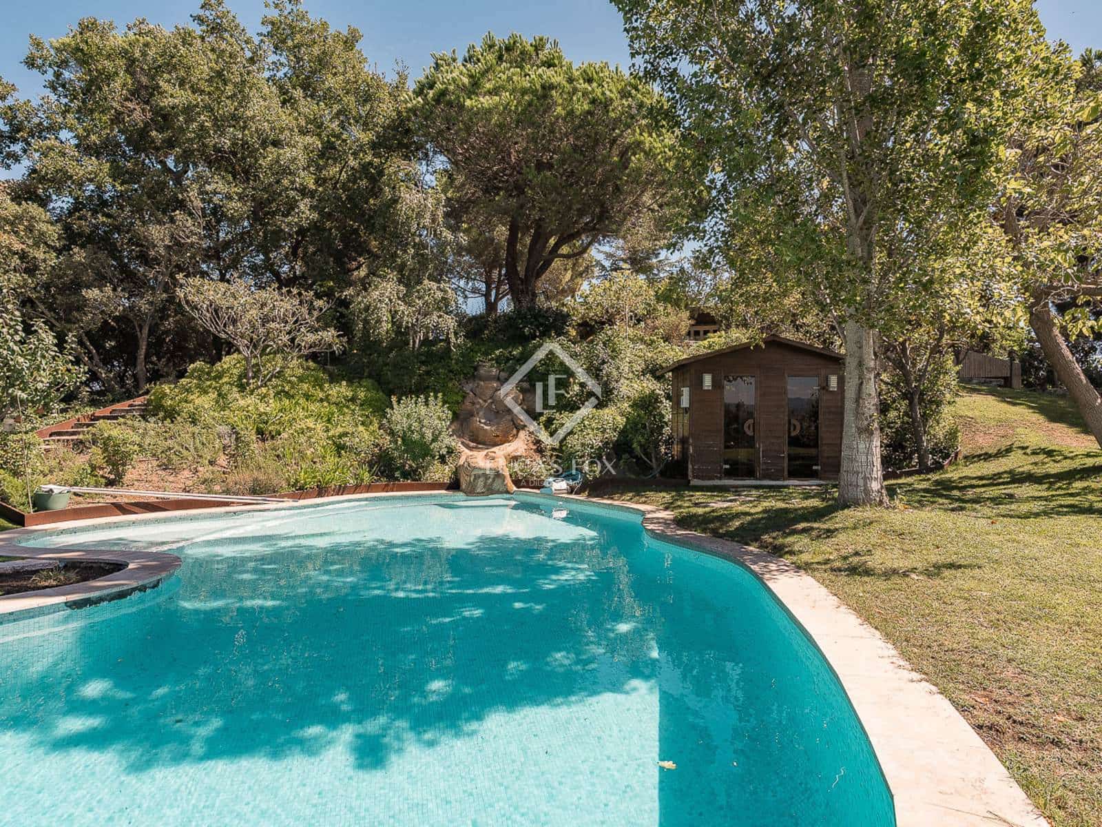 7 soveværelse Villa til salg i Barcelona by med swimmingpool garage - € 4.600.000 (Ref: 9298786)