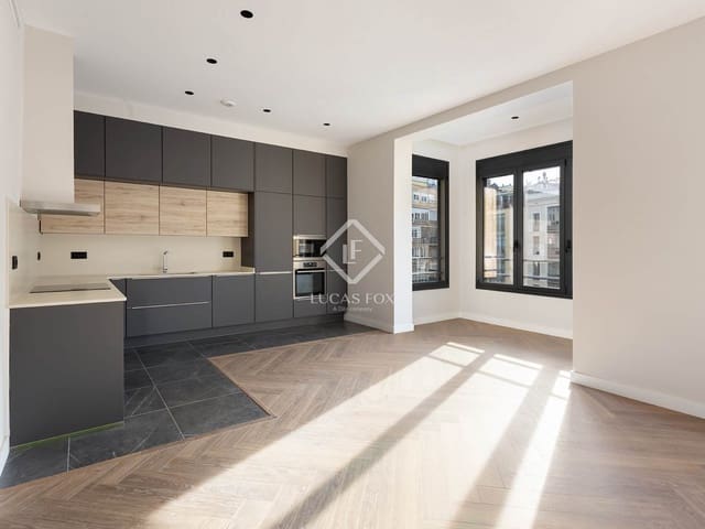 3 makuuhuone Huoneisto myytävänä paikassa Barcelona kaupunki - 1 180 000 € (Ref: 9298965)