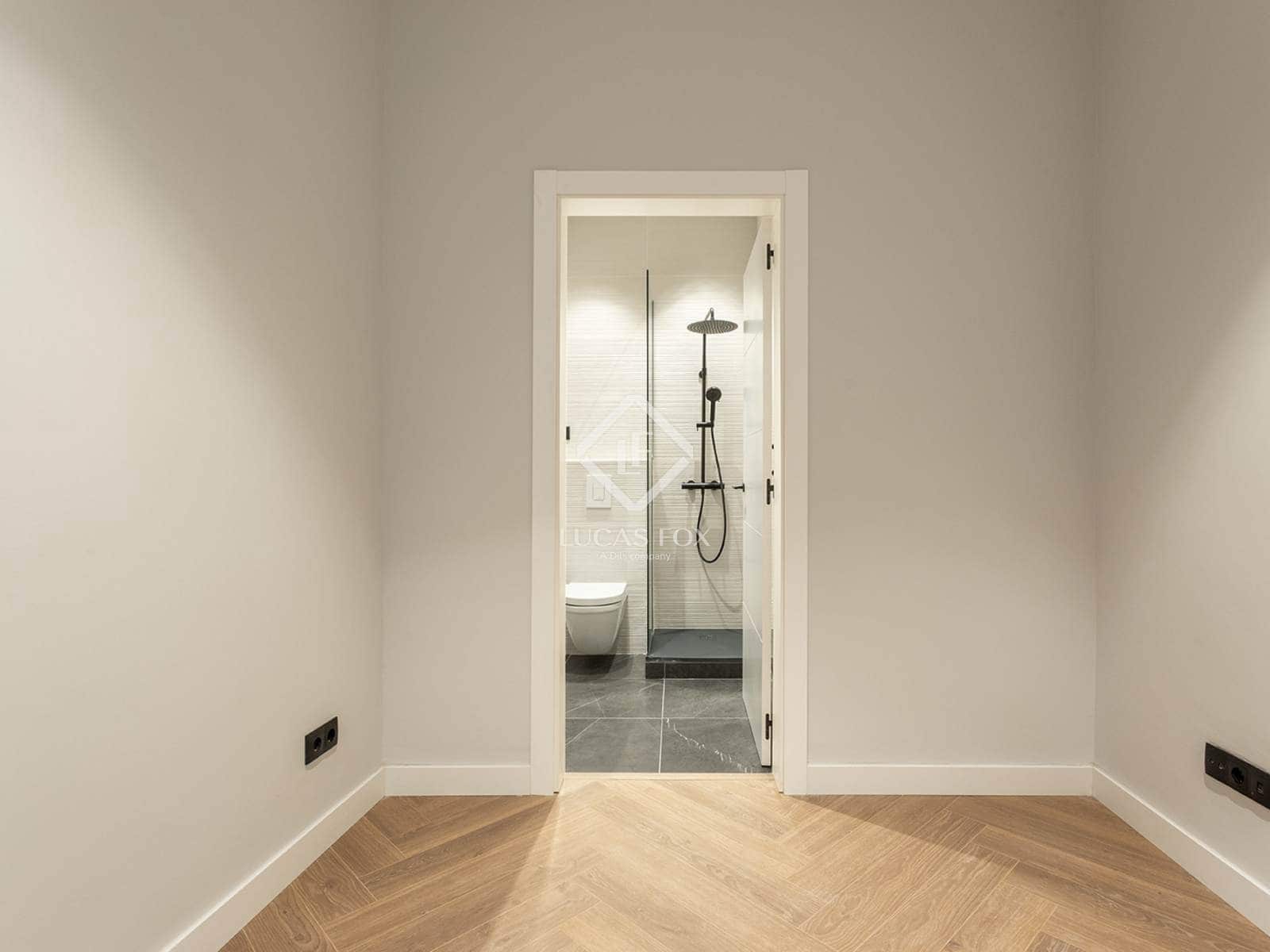 2 slaapkamer Appartement te koop in Barcelona stad - € 680.000 (Ref: 9298967)