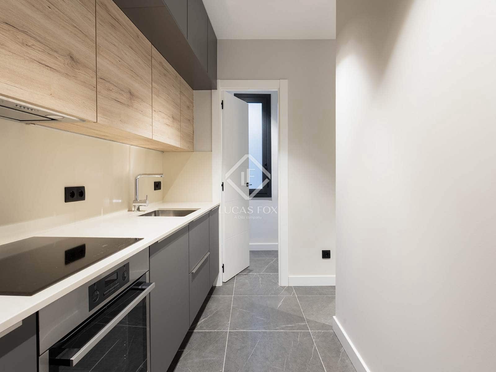 2 slaapkamer Appartement te koop in Barcelona stad - € 680.000 (Ref: 9298967)