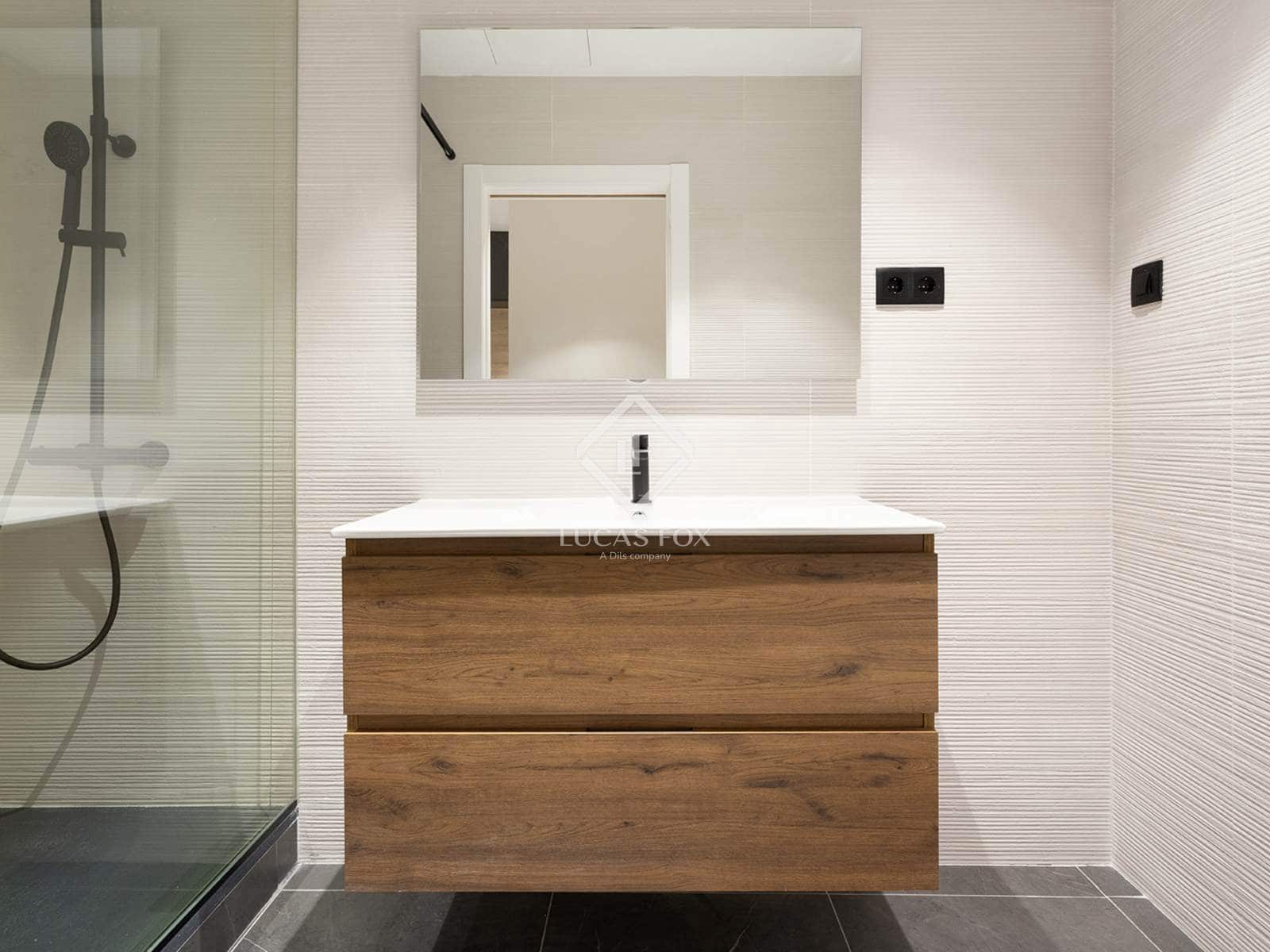 2 slaapkamer Appartement te koop in Barcelona stad - € 680.000 (Ref: 9298967)