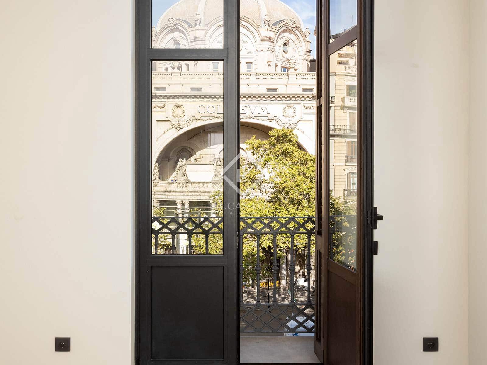 2 slaapkamer Appartement te koop in Barcelona stad - € 680.000 (Ref: 9298967)