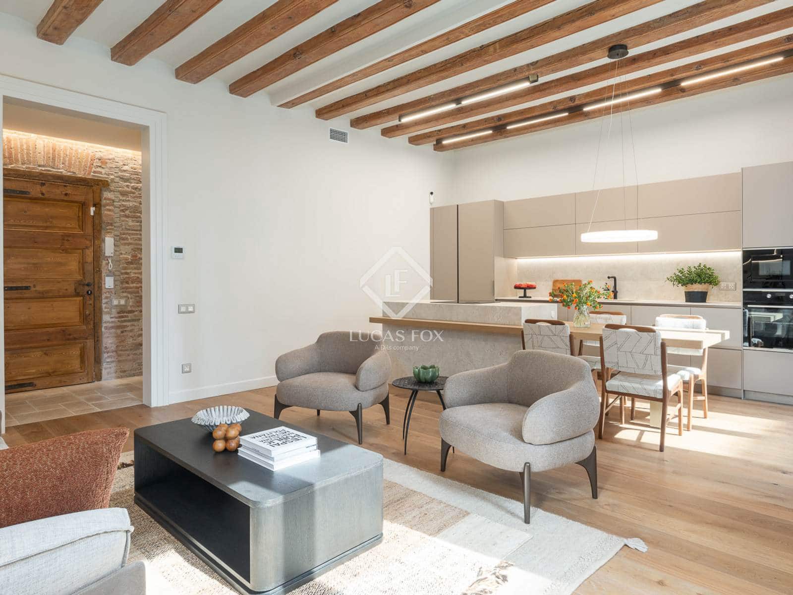 3 soveværelse Lejlighed til leje i Barcelona by - € 5.200 (Ref: 9298969)