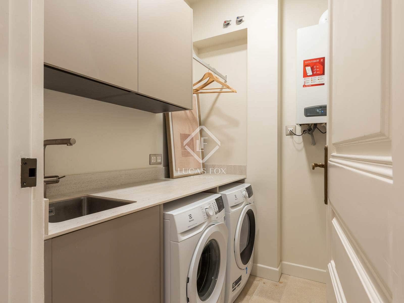 3 soveværelse Lejlighed til leje i Barcelona by - € 5.200 (Ref: 9298969)