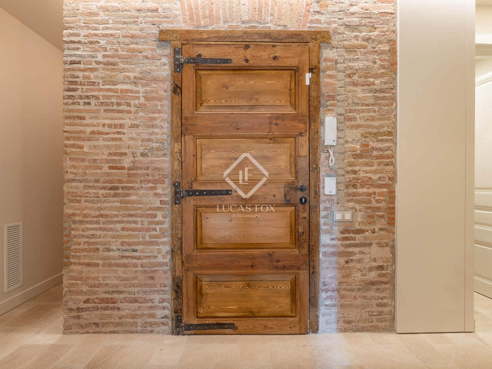 3 soveværelse Lejlighed til leje i Barcelona by - € 5.200 (Ref: 9298969)