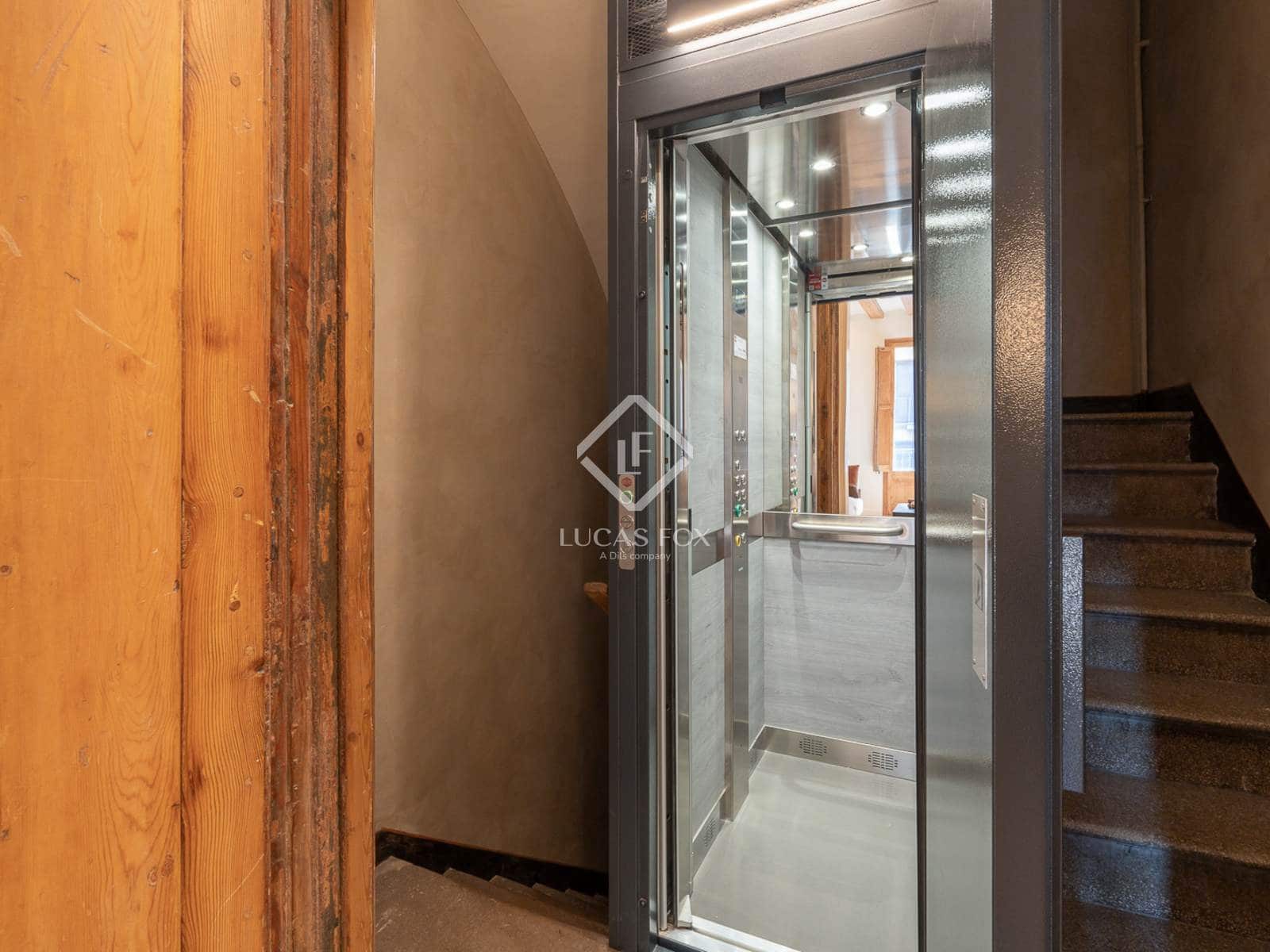 3 soveværelse Lejlighed til leje i Barcelona by - € 5.200 (Ref: 9298969)