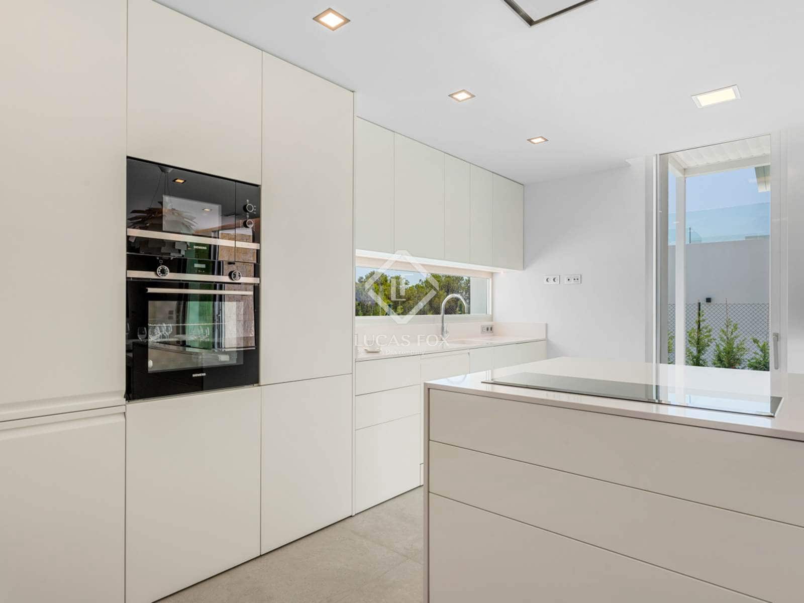 3 bedroom Villa for sale in Finestrat with pool garage - € 695,000 (Ref: 9301952)