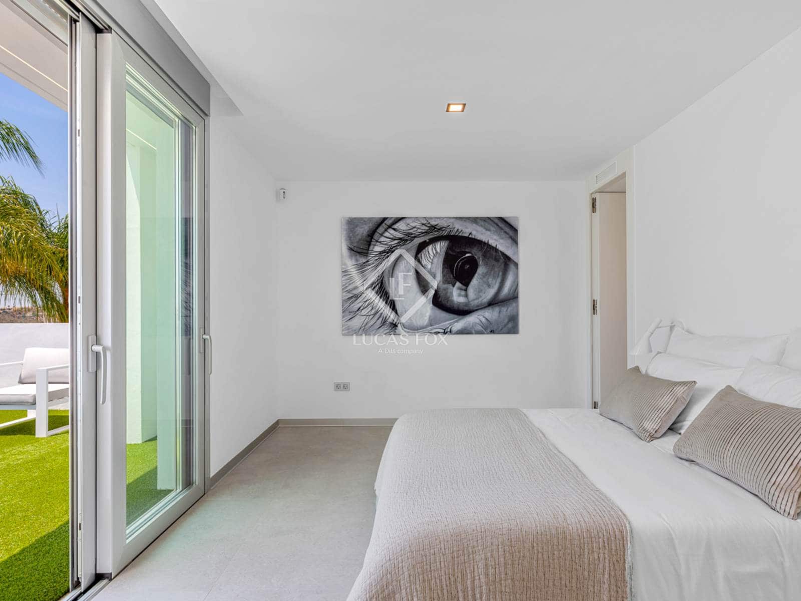 3 bedroom Villa for sale in Finestrat with pool garage - € 695,000 (Ref: 9301952)