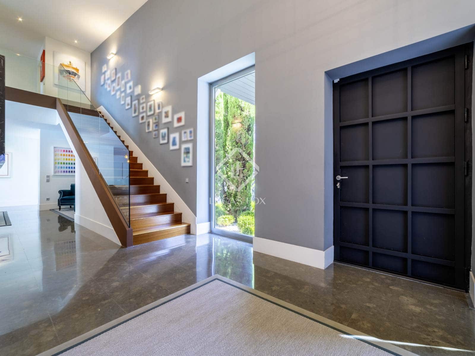 6 bedroom Villa for sale in Boadilla del Monte with pool garage - € 2,980,000 (Ref: 9302810)