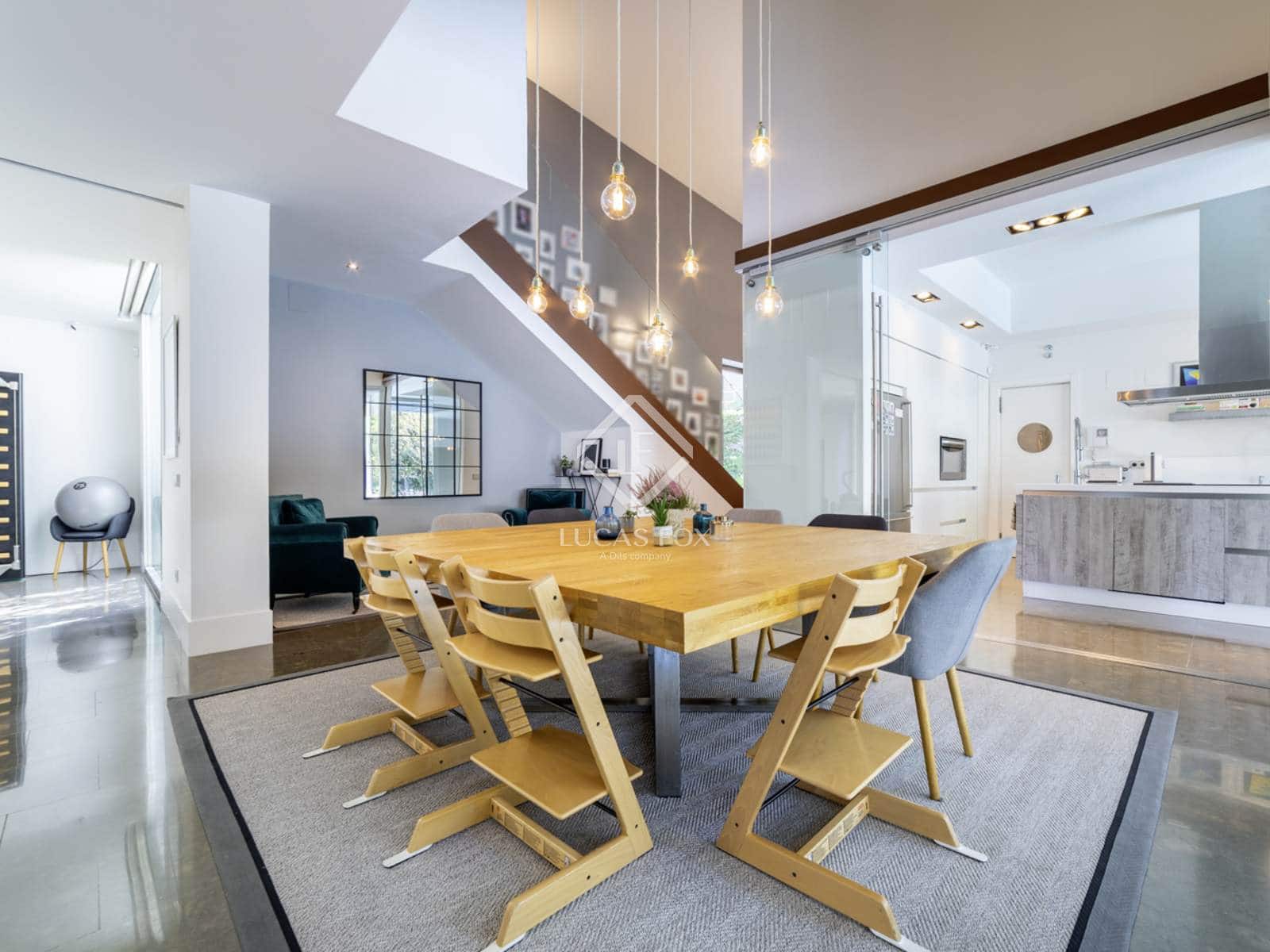 6 bedroom Villa for sale in Boadilla del Monte with pool garage - € 2,980,000 (Ref: 9302810)