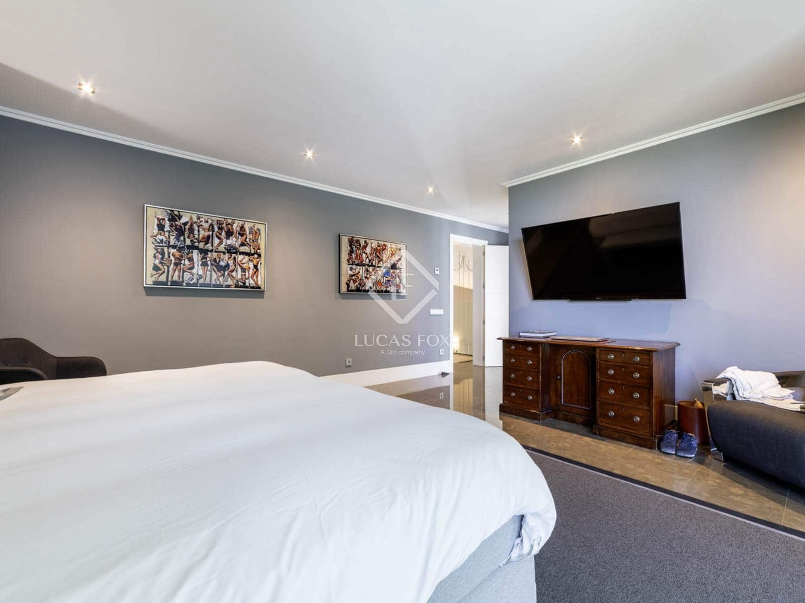 6 bedroom Villa for sale in Boadilla del Monte with pool garage - € 2,980,000 (Ref: 9302810)