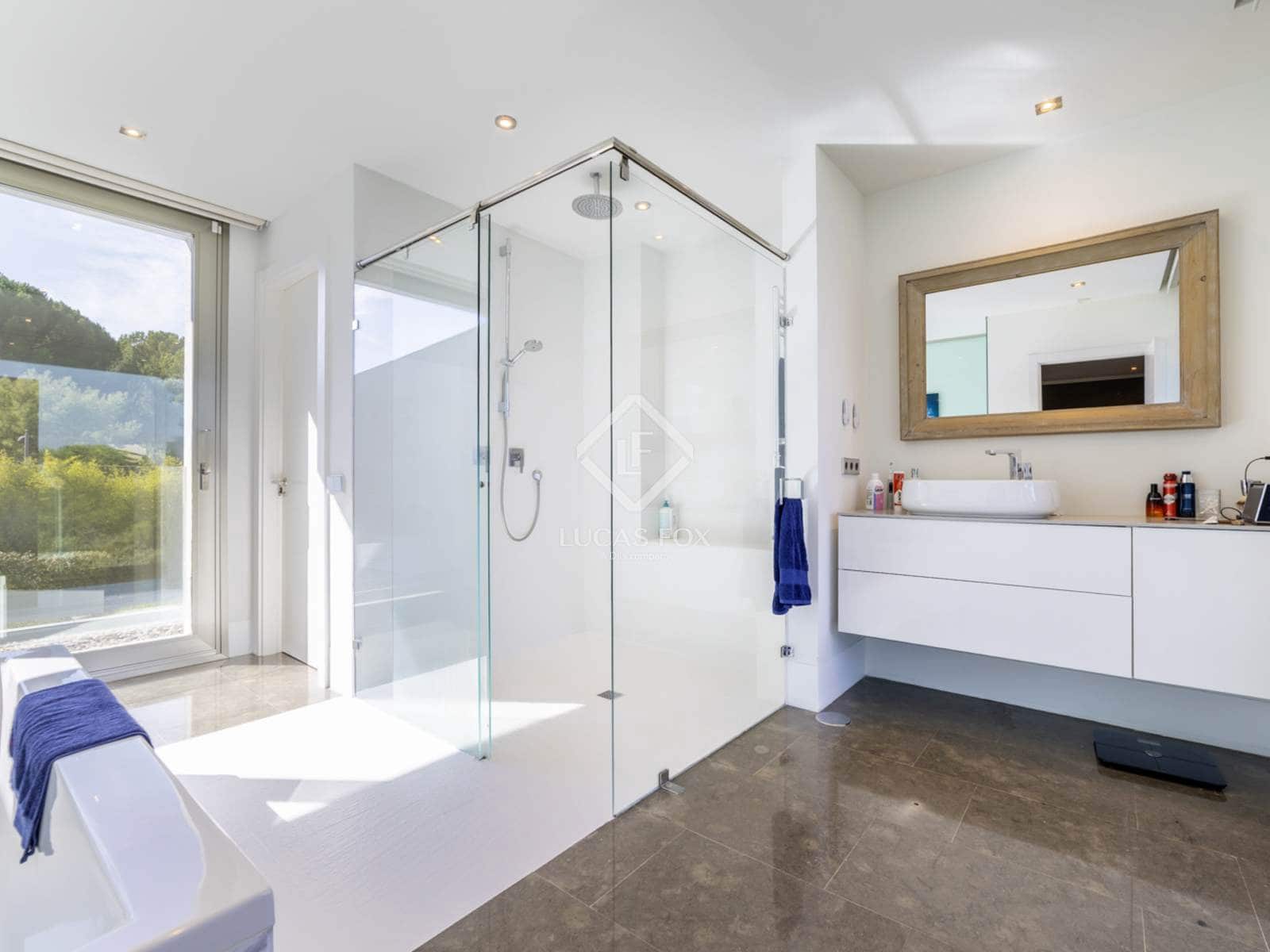 6 bedroom Villa for sale in Boadilla del Monte with pool garage - € 2,980,000 (Ref: 9302810)