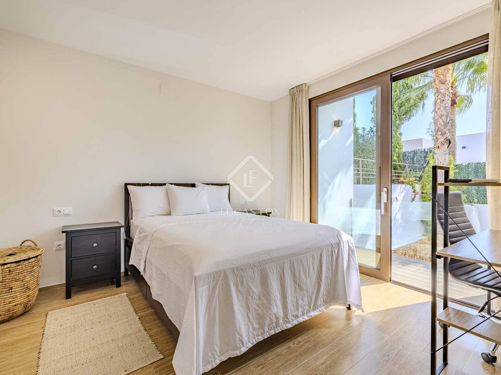 4 bedroom Villa for sale in Javea / Xabia with pool garage - € 1,375,000 (Ref: 9303790)