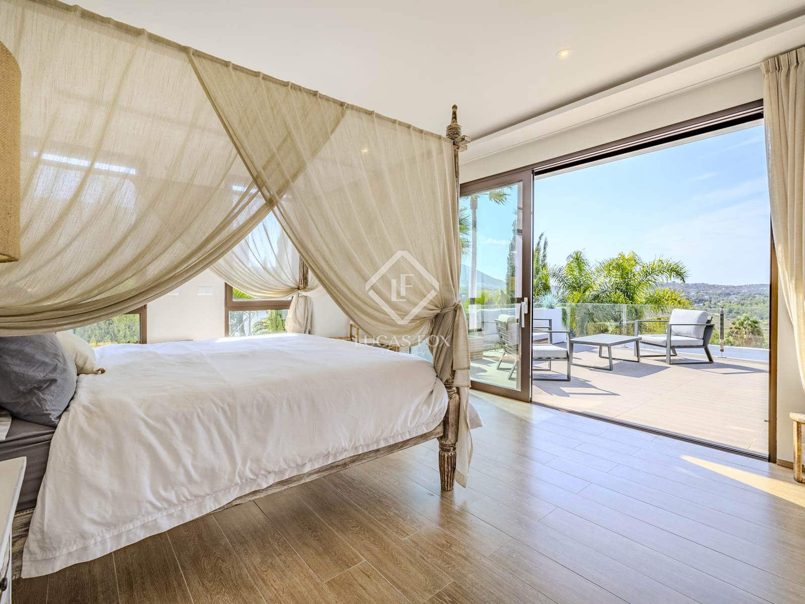 4 bedroom Villa for sale in Javea / Xabia with pool garage - € 1,375,000 (Ref: 9303790)