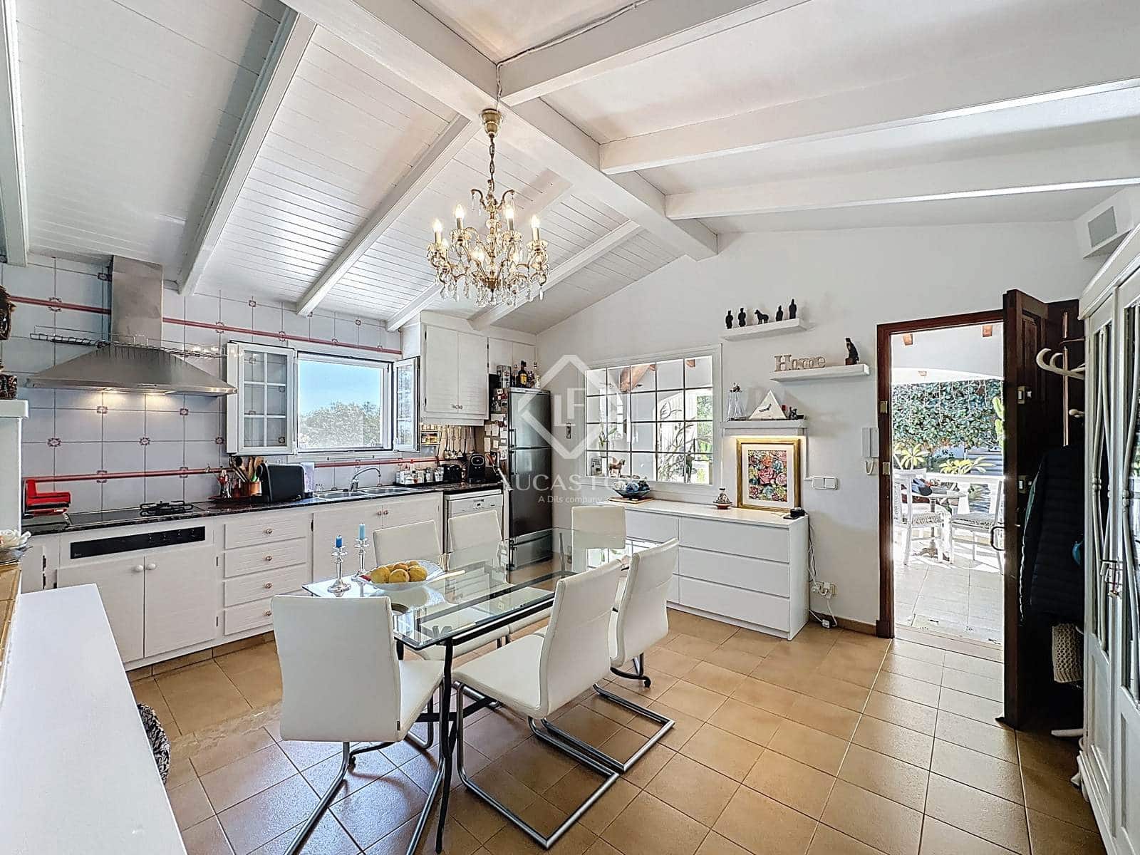 4 slaapkamer Villa te koop in San Luis / Sant Lluis met zwembad garage - € 1.510.000 (Ref: 9306410)