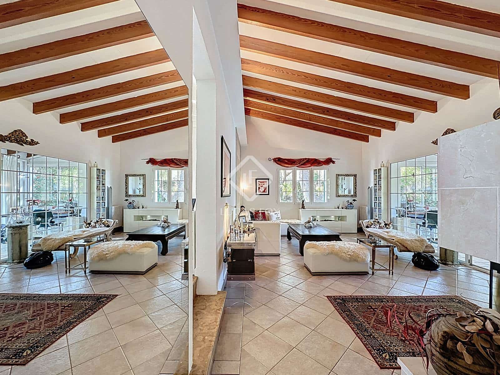 4 slaapkamer Villa te koop in San Luis / Sant Lluis met zwembad garage - € 1.510.000 (Ref: 9306410)