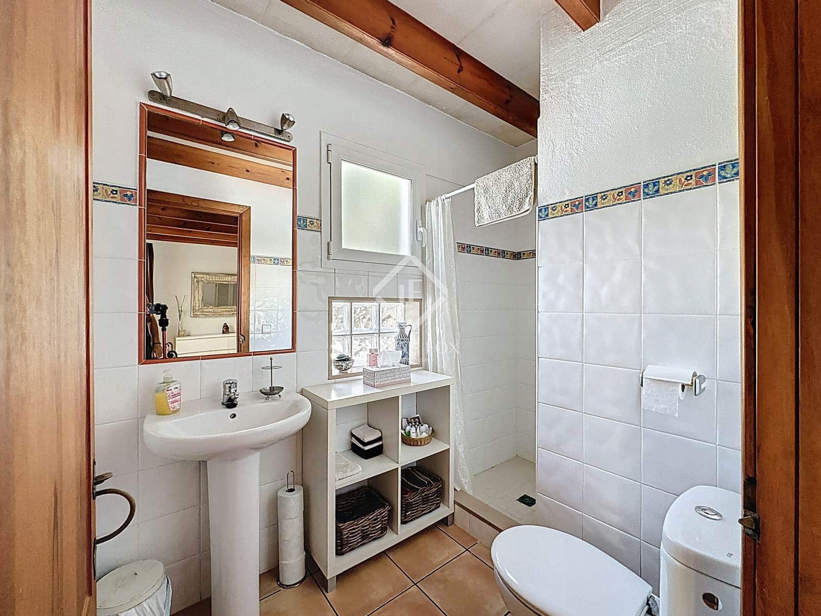 4 slaapkamer Villa te koop in San Luis / Sant Lluis met zwembad garage - € 1.510.000 (Ref: 9306410)