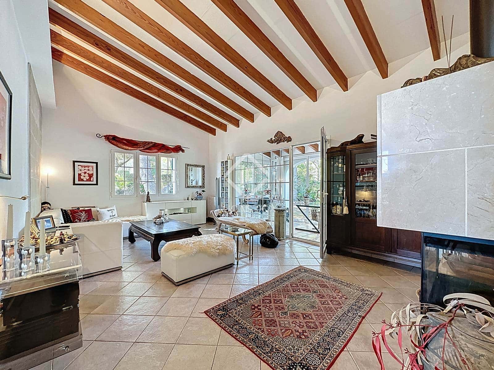 4 slaapkamer Villa te koop in San Luis / Sant Lluis met zwembad garage - € 1.510.000 (Ref: 9306410)