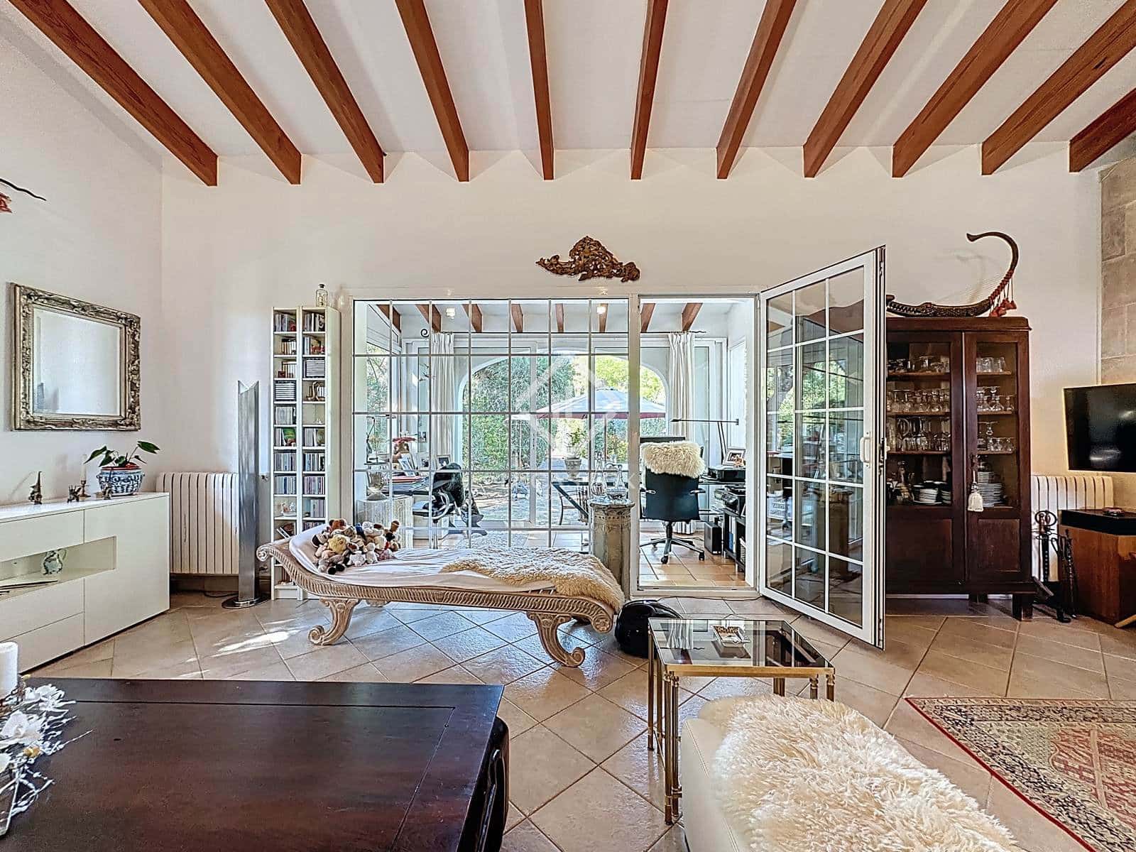 4 slaapkamer Villa te koop in San Luis / Sant Lluis met zwembad garage - € 1.510.000 (Ref: 9306410)