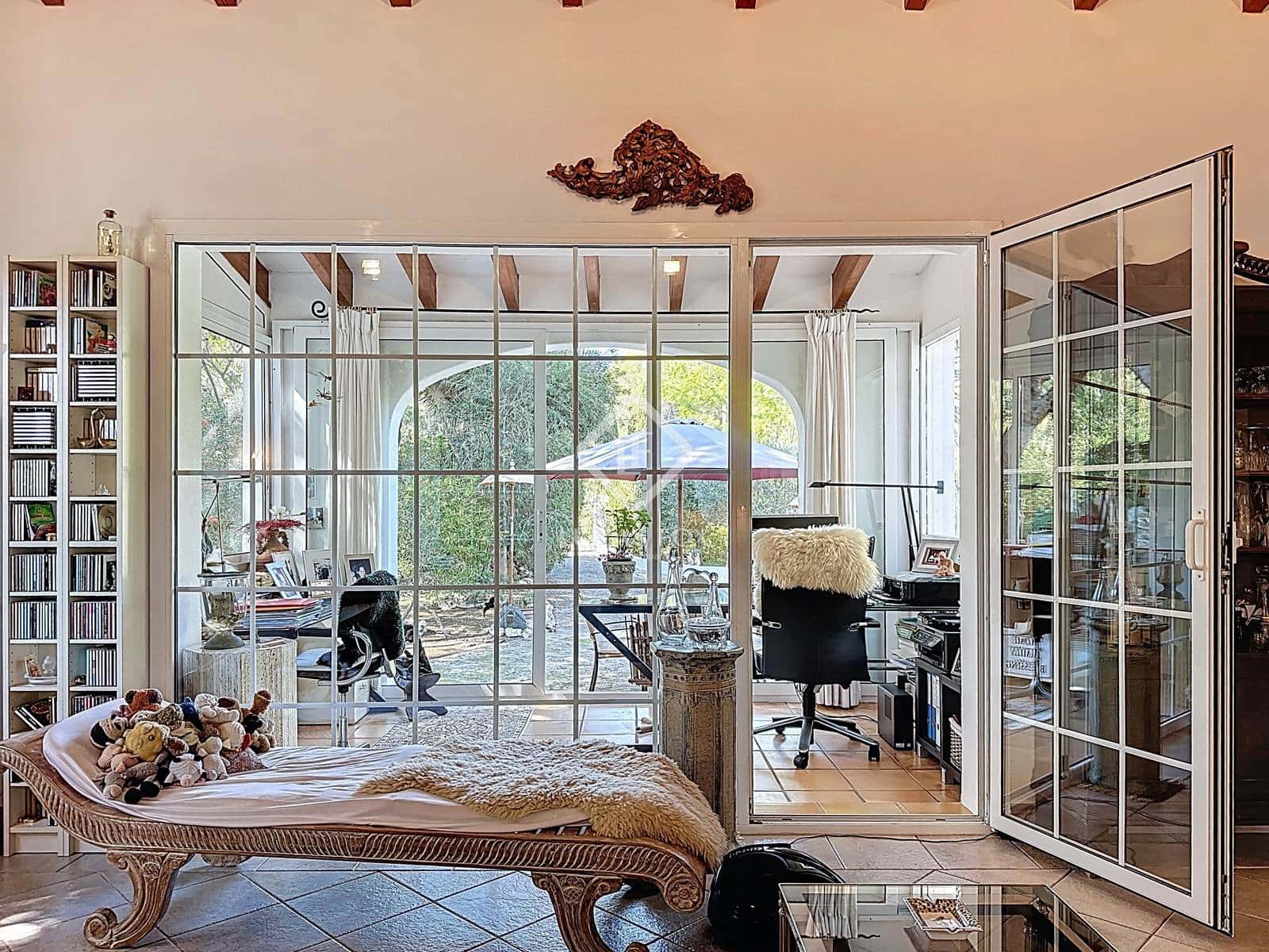 4 slaapkamer Villa te koop in San Luis / Sant Lluis met zwembad garage - € 1.510.000 (Ref: 9306410)