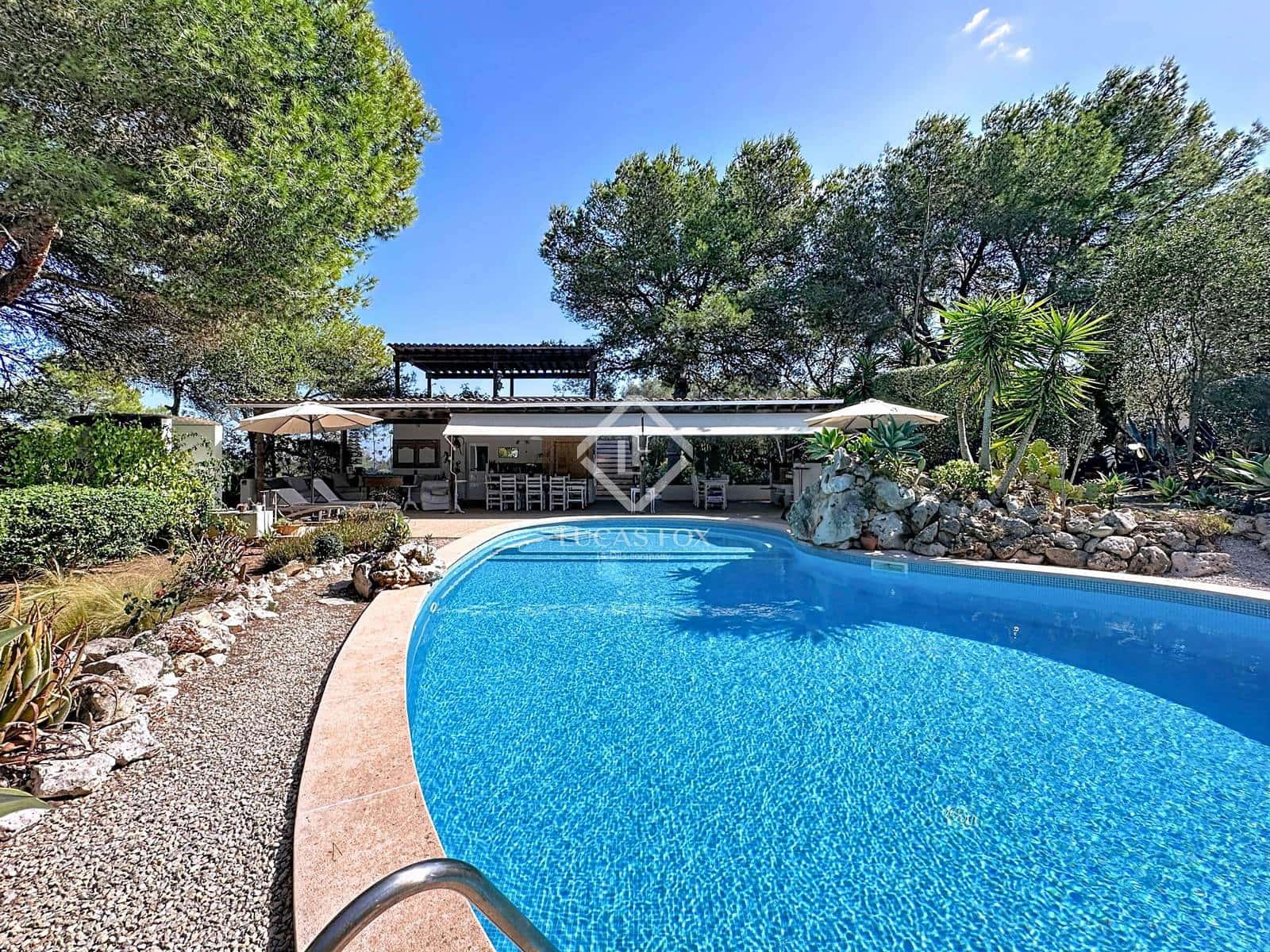 4 slaapkamer Villa te koop in San Luis / Sant Lluis met zwembad garage - € 1.510.000 (Ref: 9306410)