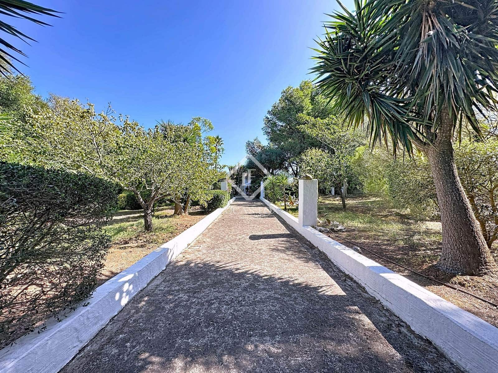 4 slaapkamer Villa te koop in San Luis / Sant Lluis met zwembad garage - € 1.510.000 (Ref: 9306410)