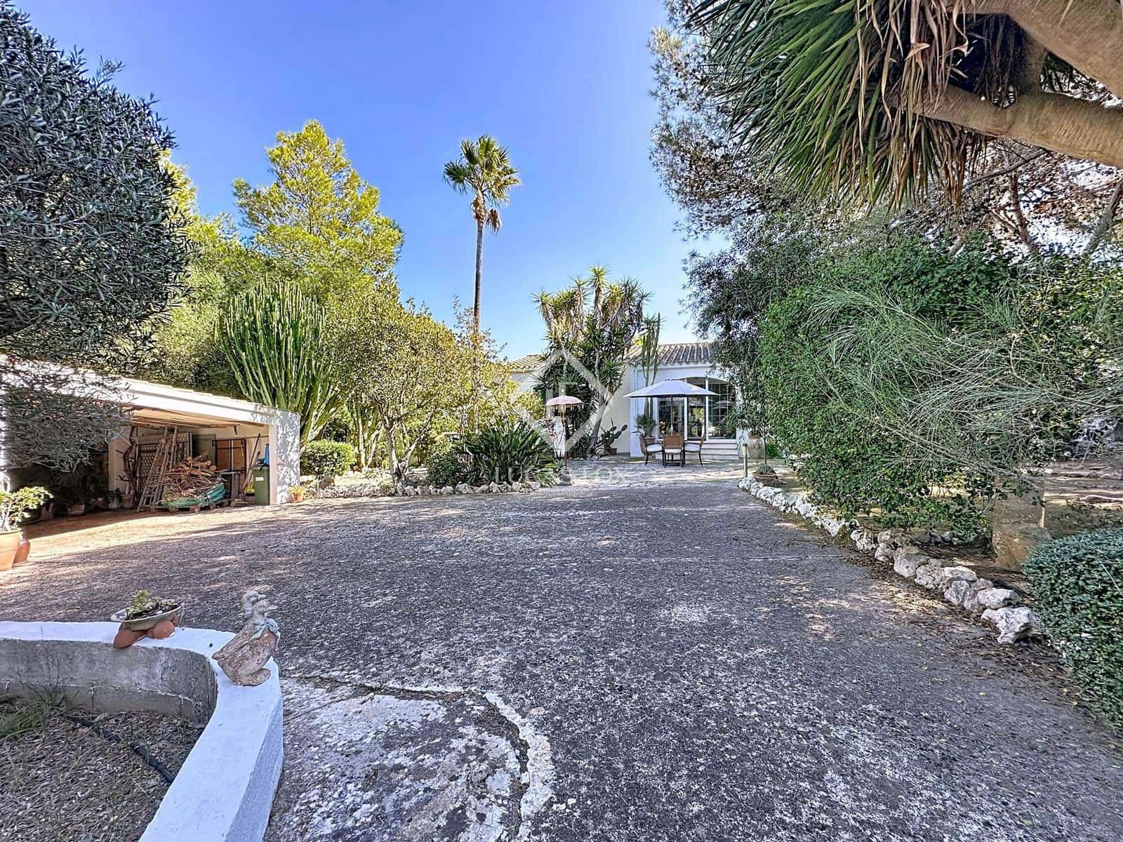 4 slaapkamer Villa te koop in San Luis / Sant Lluis met zwembad garage - € 1.510.000 (Ref: 9306410)