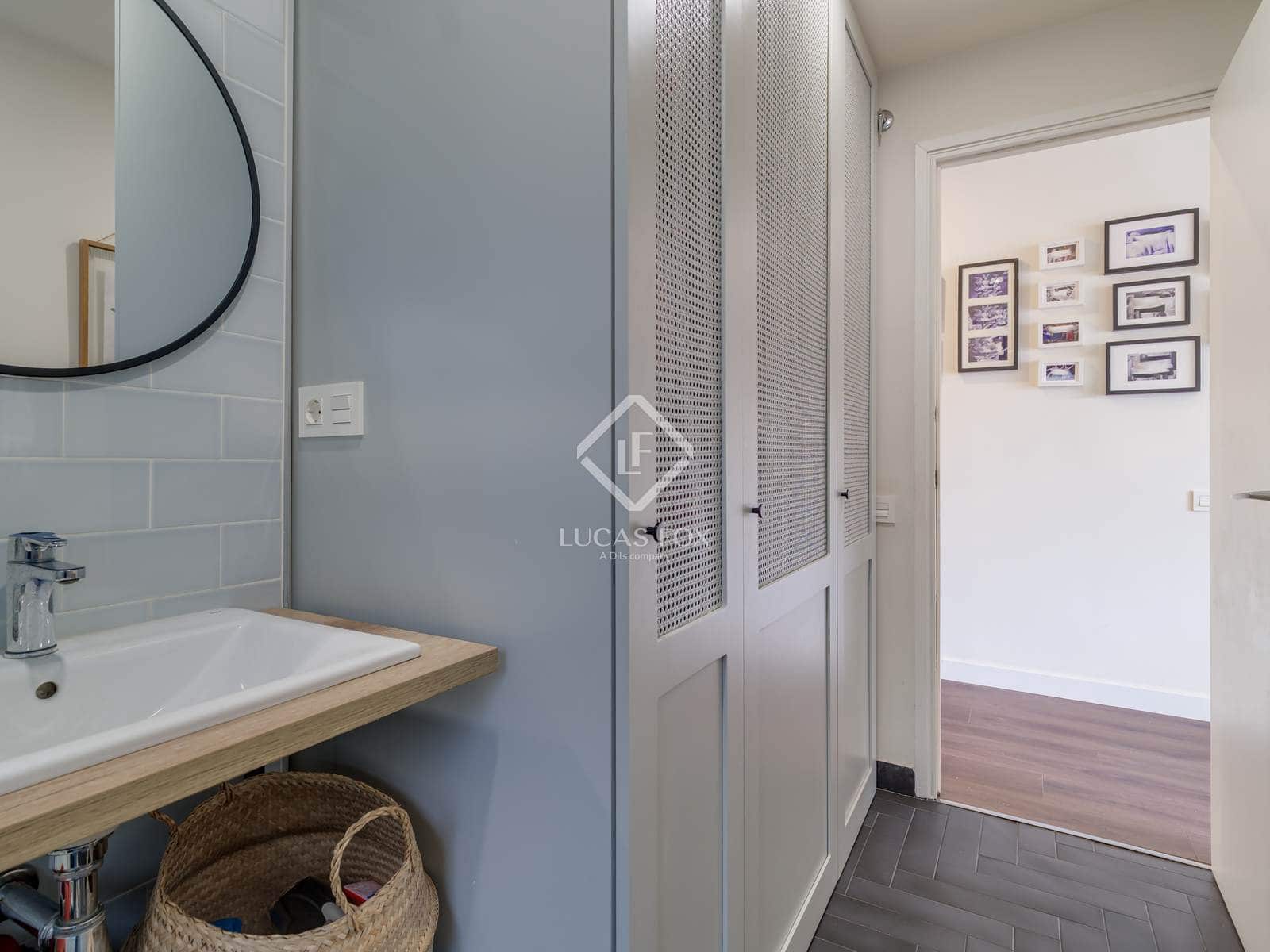 4 soverom Leilighet til leie i Barcelona by - € 4 400 (Ref: 9306756)