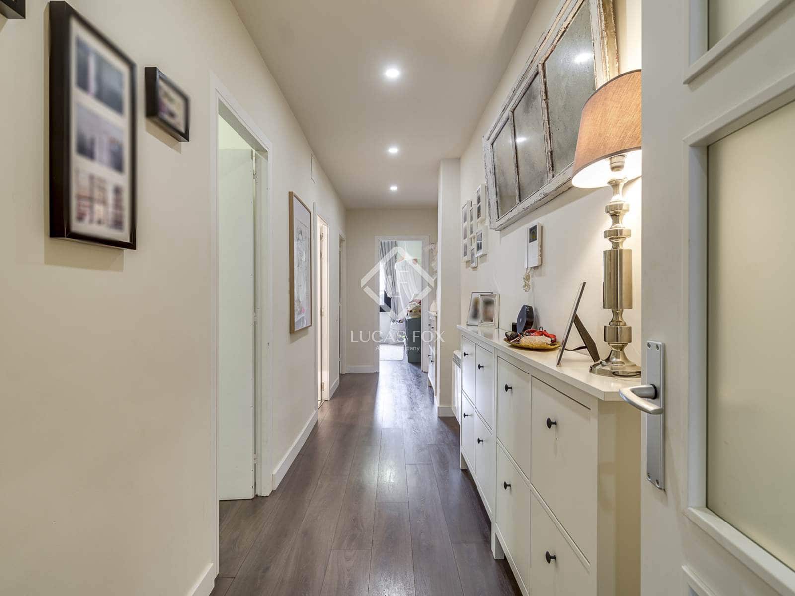 4 soverom Leilighet til leie i Barcelona by - € 4 400 (Ref: 9306756)