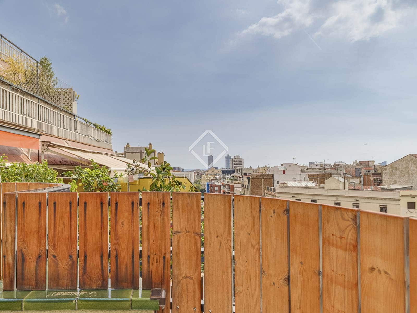 4 soverom Leilighet til leie i Barcelona by - € 4 400 (Ref: 9306756)