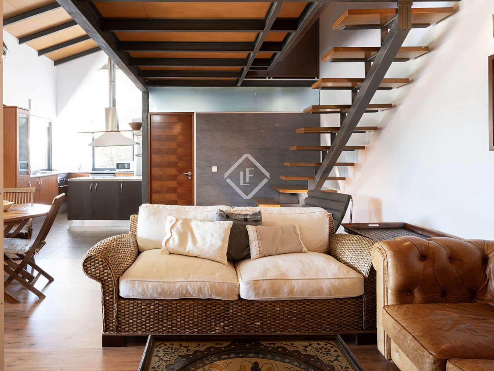 3 sypialnia Willa na sprzedaż w Leiro z basenem garażem - 285 000 € (Ref: 9306757)