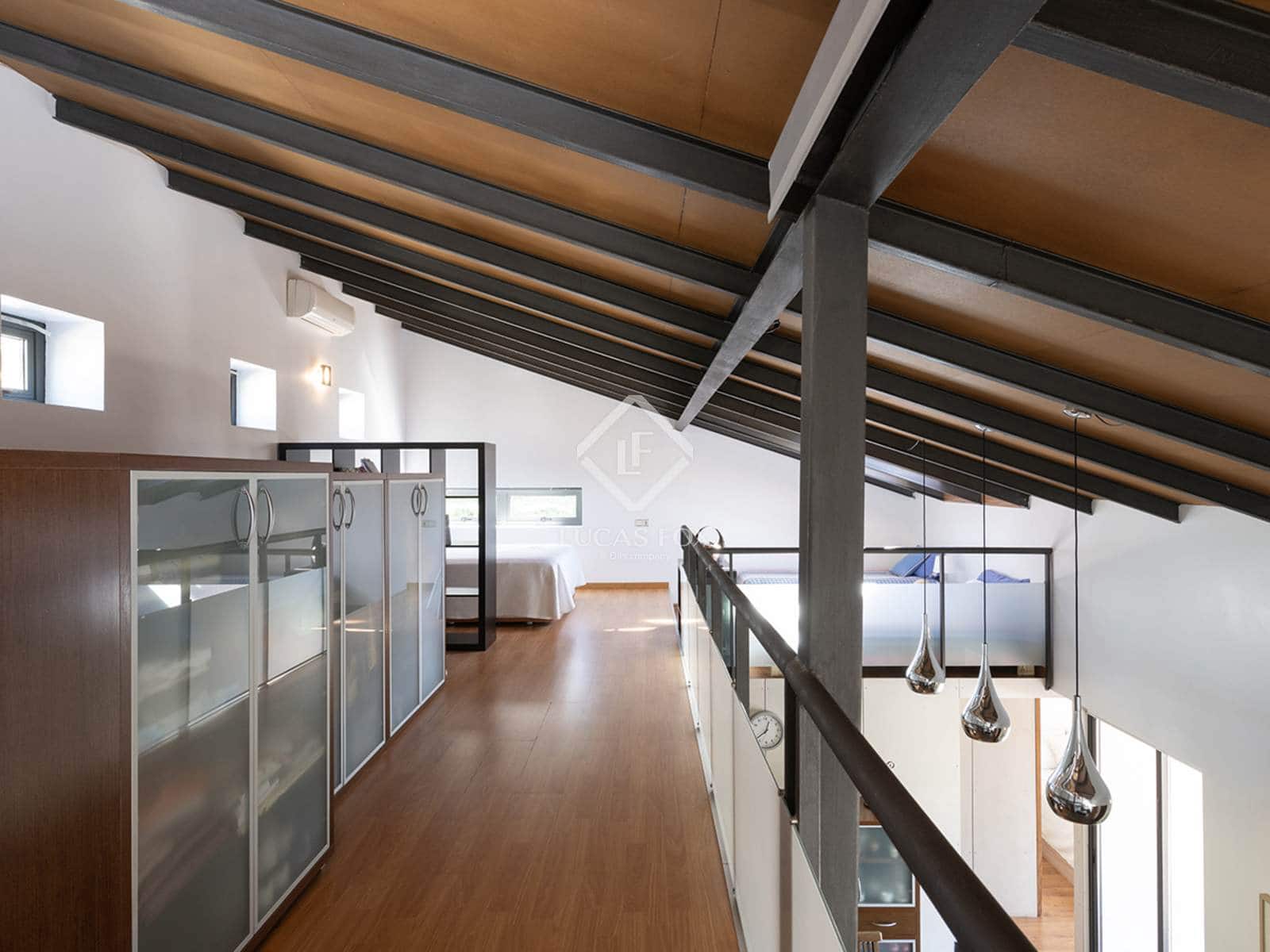 3 sypialnia Willa na sprzedaż w Leiro z basenem garażem - 285 000 € (Ref: 9306757)