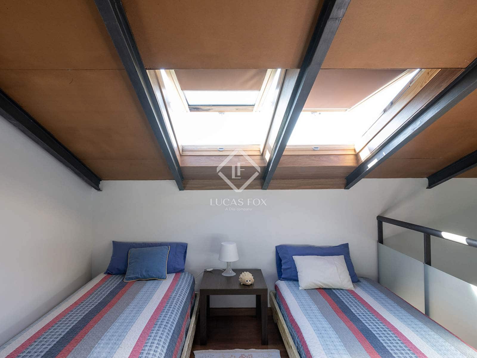 3 sypialnia Willa na sprzedaż w Leiro z basenem garażem - 285 000 € (Ref: 9306757)