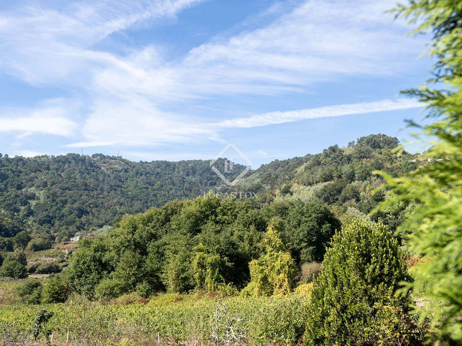 3 sypialnia Willa na sprzedaż w Leiro z basenem garażem - 285 000 € (Ref: 9306757)