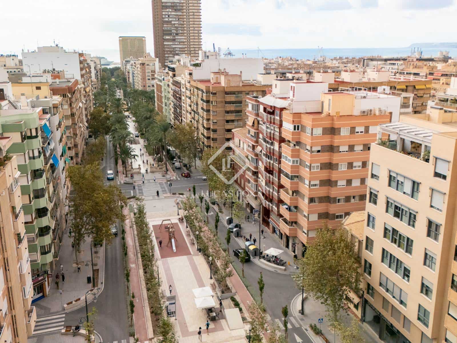 3 slaapkamer Appartement te koop in Alicante stad met garage - € 449.000 (Ref: 9306965)