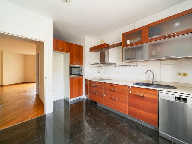 2 slaapkamer Appartement te koop in Barcelona stad met garage - € 570.000 (Ref: 9306966)