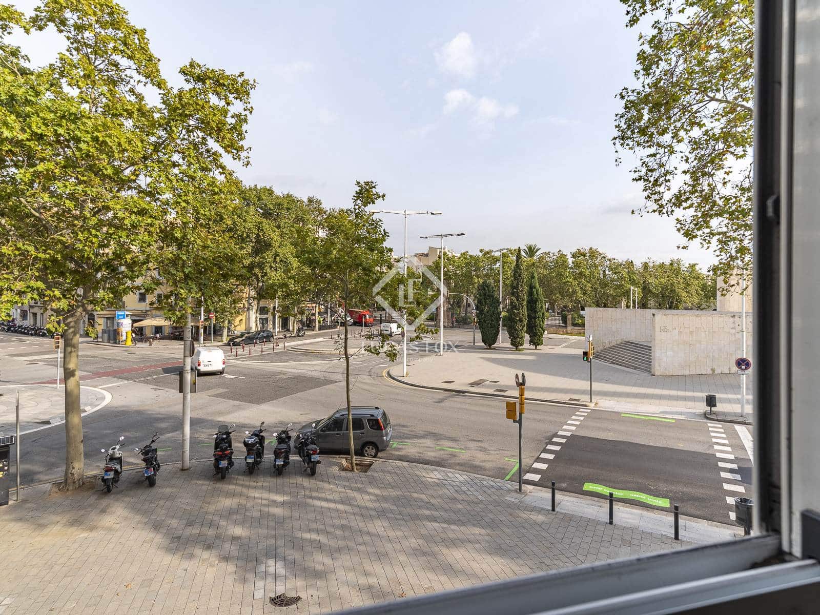 2 makuuhuone Huoneisto myytävänä paikassa Barcelona kaupunki mukana 
autotalli - 570 000 € (Ref: 9306966)