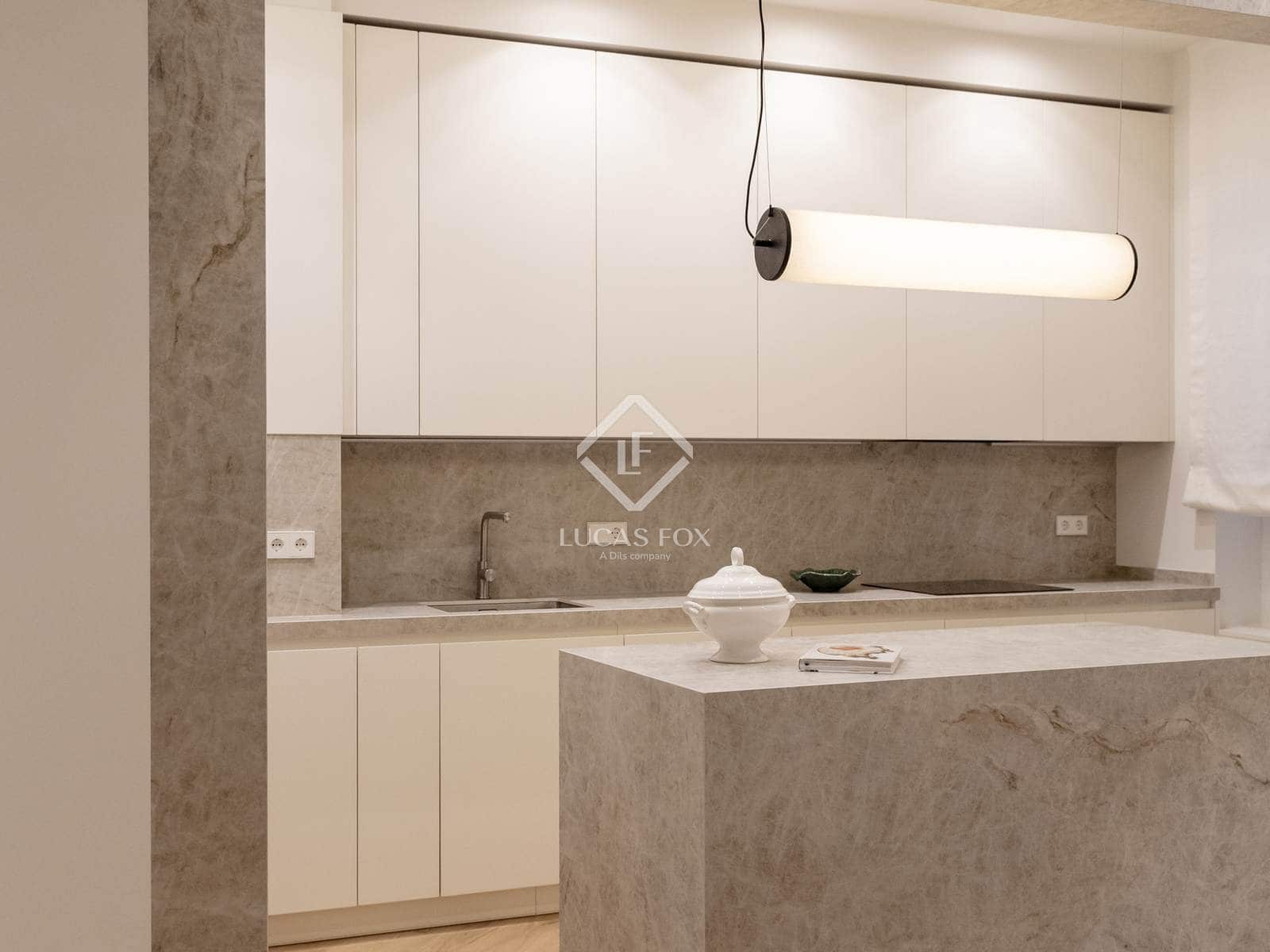 2 soveværelse Lejlighed til salg i Madrid by - € 2.190.000 (Ref: 9307107)