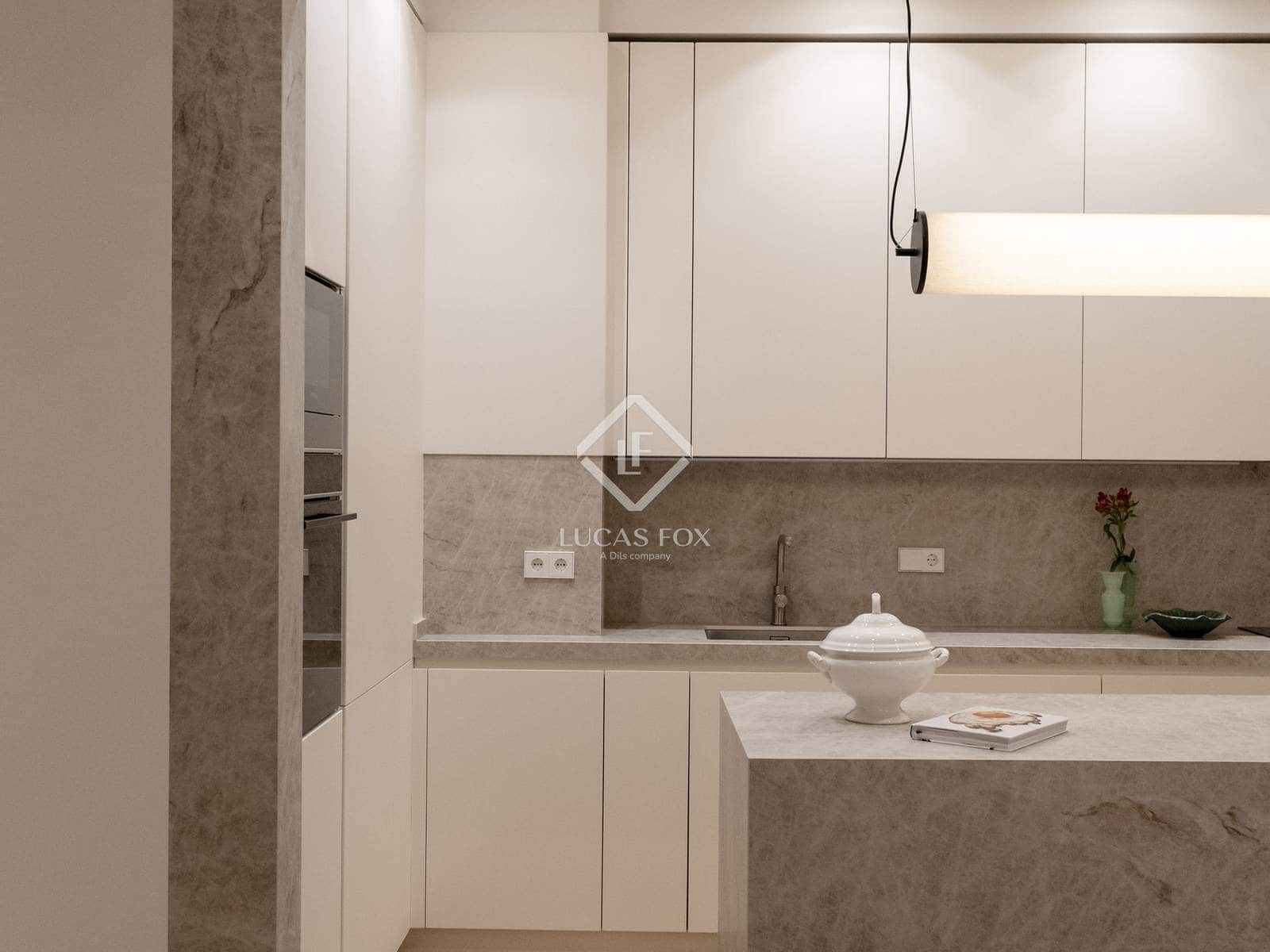 2 soveværelse Lejlighed til salg i Madrid by - € 2.190.000 (Ref: 9307107)