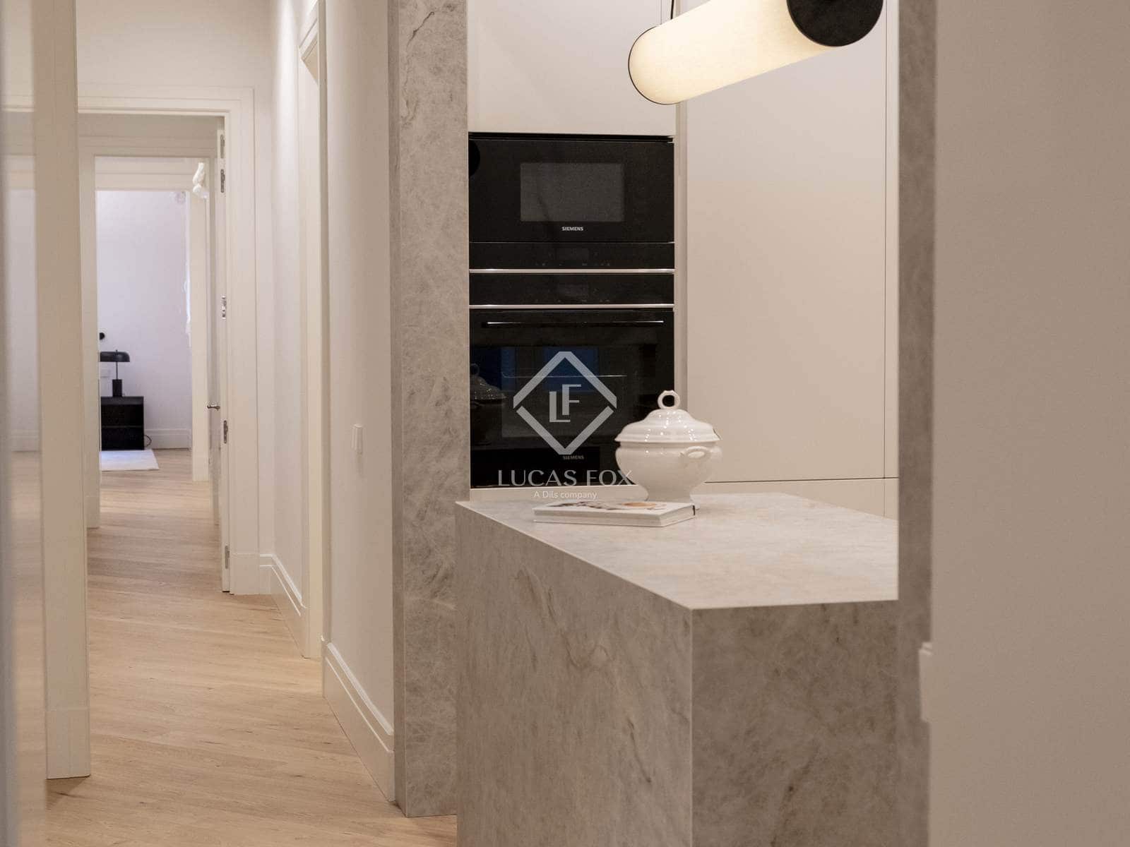 2 soveværelse Lejlighed til salg i Madrid by - € 2.190.000 (Ref: 9307107)