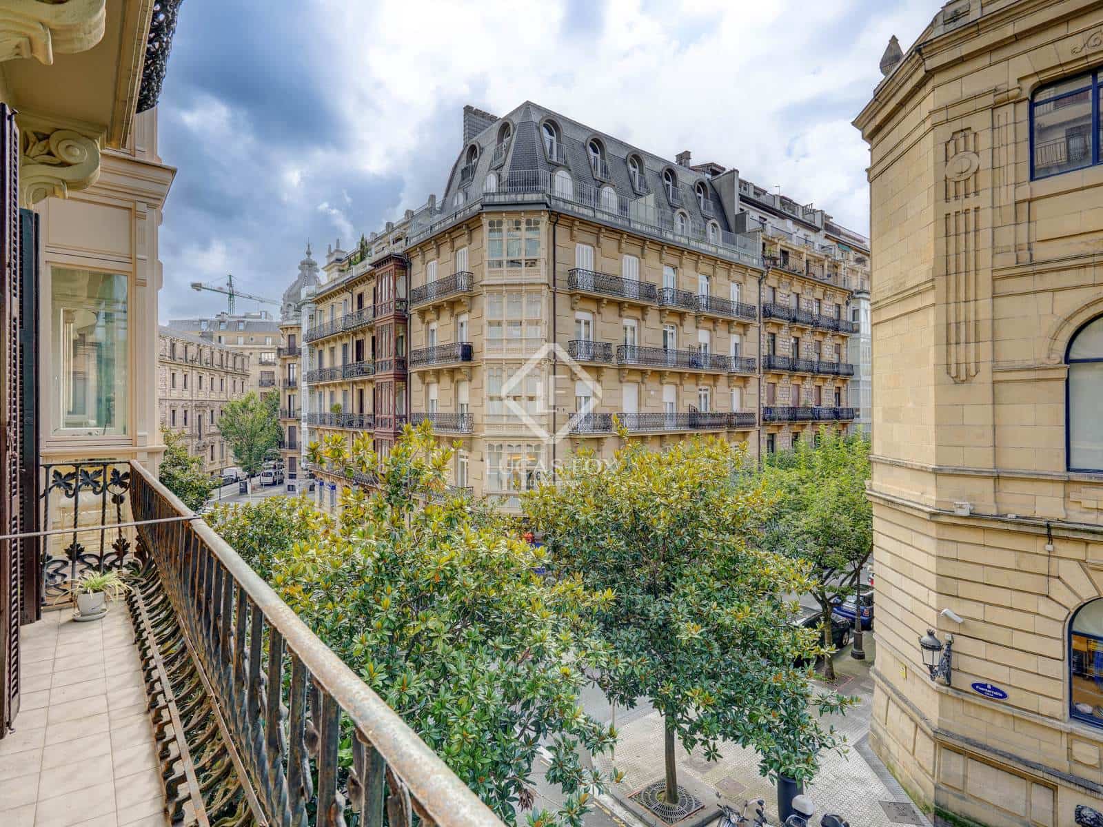 3 sovrum Lägenhet till salu i Donostia-San Sebastian - 1 195 000 € (Ref: 9307242)