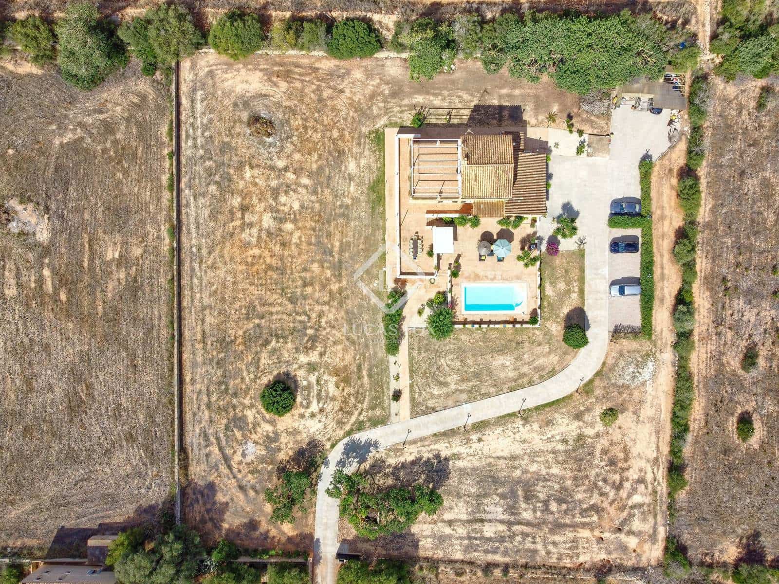 3 soveværelse Finca/Landehus til salg i Campos med swimmingpool - € 1.250.000 (Ref: 9308735)