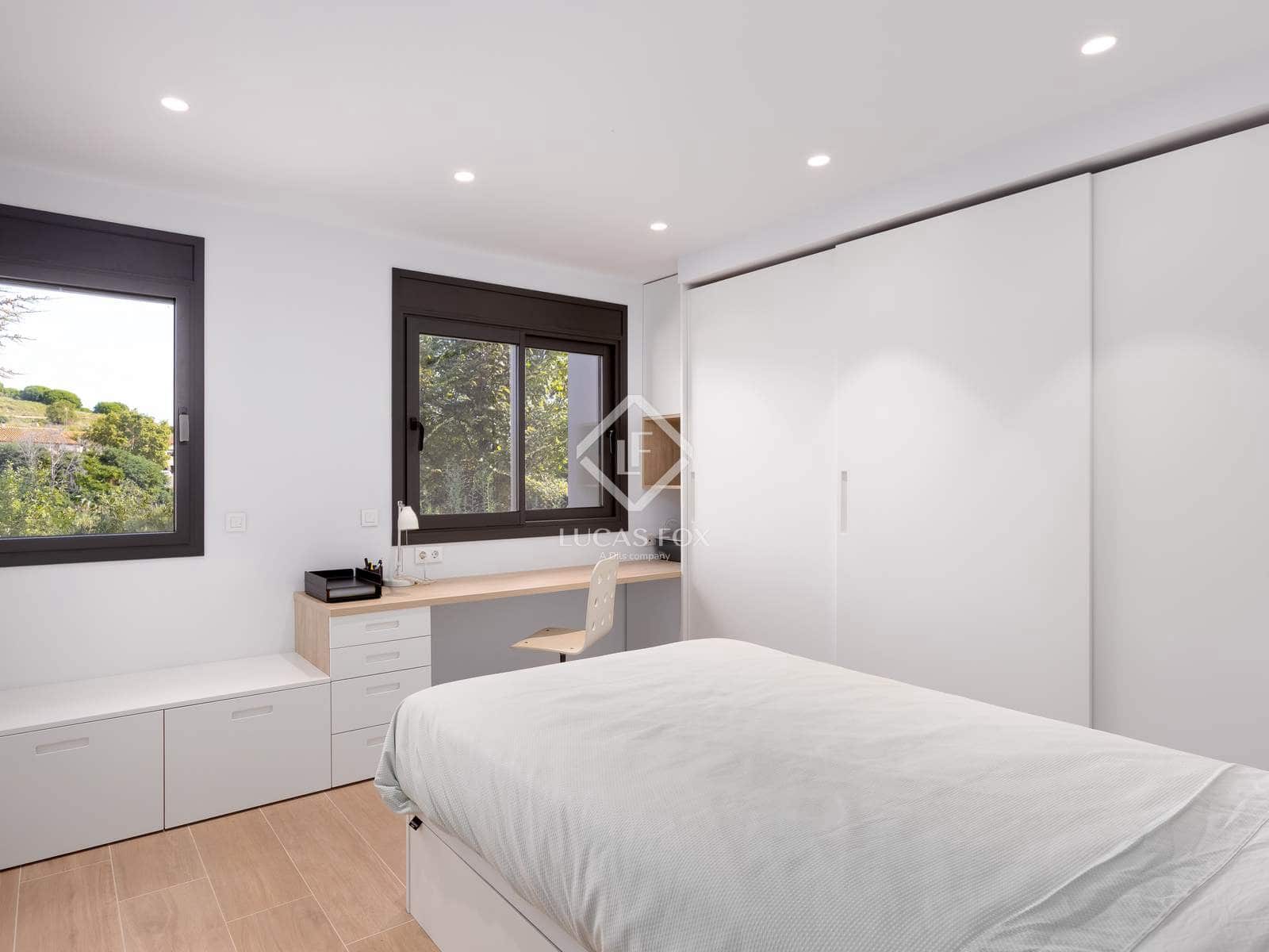 4 Zimmer Villa zu verkaufen in Tiana mit Pool Garage - 1.900.000 € (Ref: 9309018)