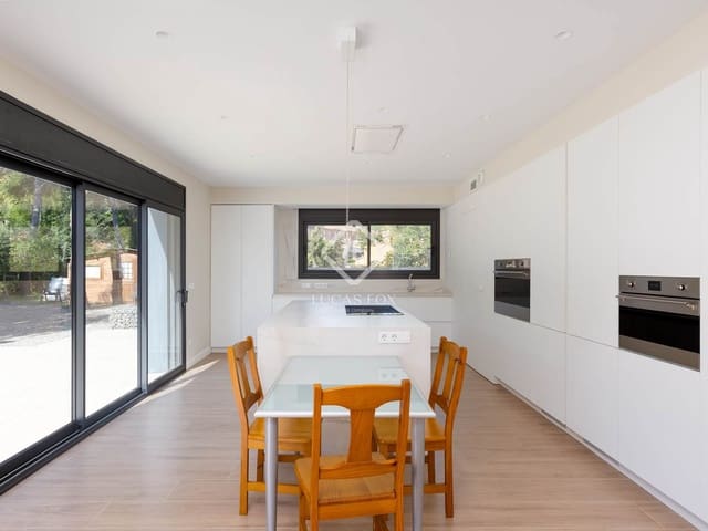 4 quarto Moradia para venda em Tiana com piscina garagem - 1 900 000 € (Ref: 9309018)