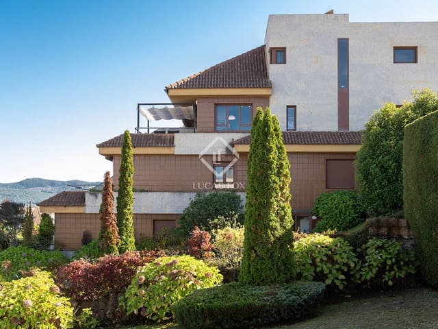 3 bedroom Penthouse for sale in Baiona with garage - € 550,000 (Ref: 9309162)