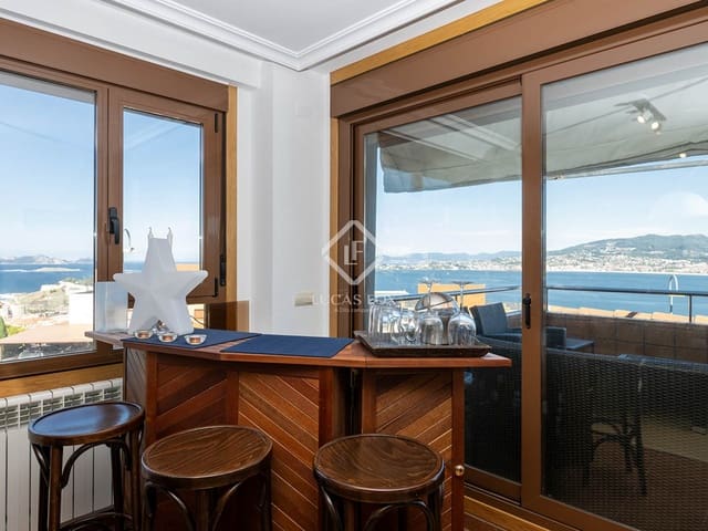 3 bedroom Penthouse for sale in Baiona with garage - € 550,000 (Ref: 9309162)