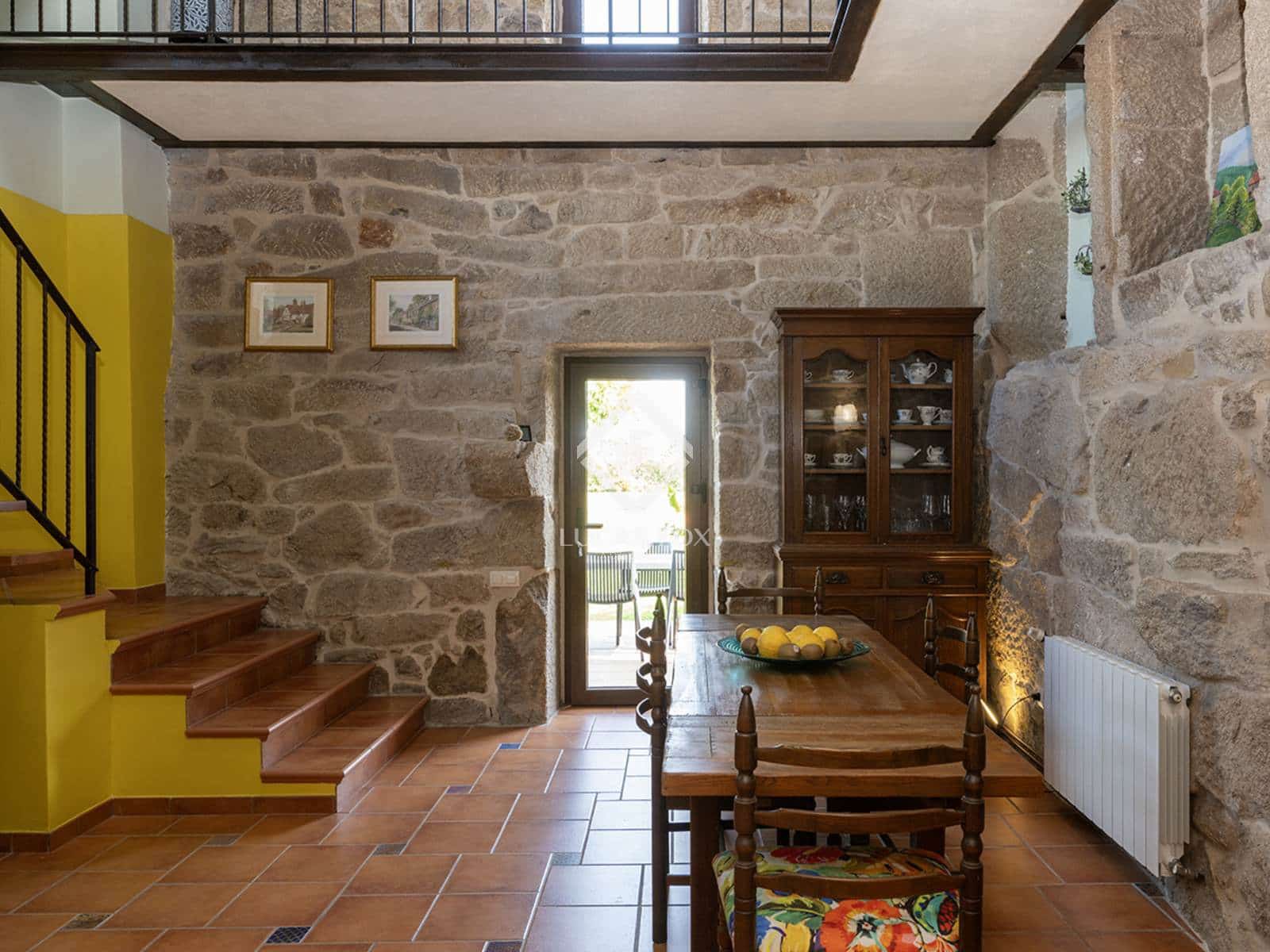 5 slaapkamer Villa te koop in Cerdedo-Cotobade met garage - € 435.000 (Ref: 9309163)