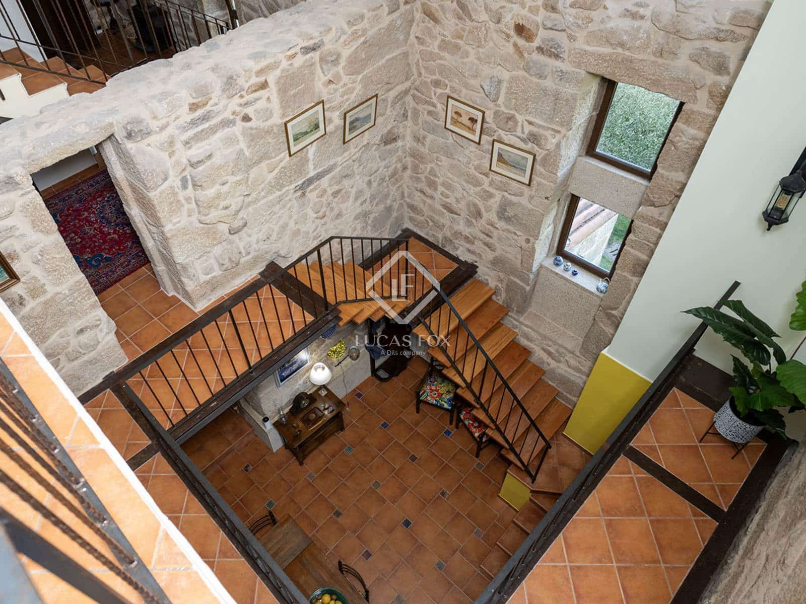 5 slaapkamer Villa te koop in Cerdedo-Cotobade met garage - € 435.000 (Ref: 9309163)